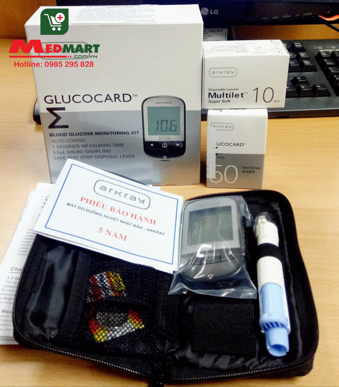  Các phụ kiện đi kèm máy đo đường huyết cá nhân Glucocard ∑-1070